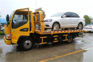 左家庄附近拖车救援24小时服务热线